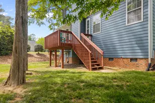 100 Trailview Dr, Cary, NC 27513 - Photo 35