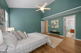 100 Trailview Dr, Cary, NC 27513 - Photo 19