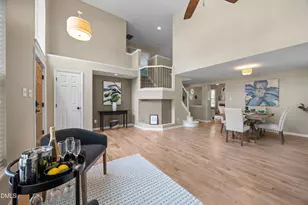 100 Trailview Dr, Cary, NC 27513 - Photo 7