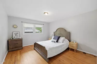 402 Crestview Drive, Durham, NC 27712 - Photo 15