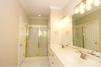 1327 Cameron View Court, Raleigh, NC 27607 - Photo 9