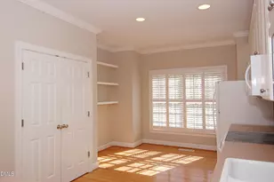 1327 Cameron View Ct, Raleigh, NC 27607 - Photo 3