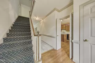 6107 Tipping Cir, Raleigh, NC 27609 - Photo 21