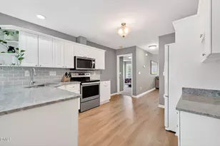 1711 Kelly Glen Dr, Apex, NC 27502 - Photo 9