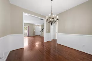 5324 Bartram Pl, Raleigh, NC 27617 - Photo 9