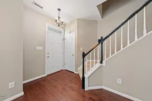 5324 Bartram Pl, Raleigh, NC 27617 - Photo 5