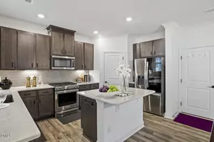 1041 Ringhill Blf Dr, Durham, NC 27704 - Photo 5