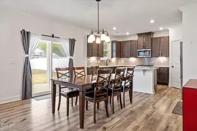 1041 Ringhill Bluff Drive, Durham, NC 27704 - Photo 7