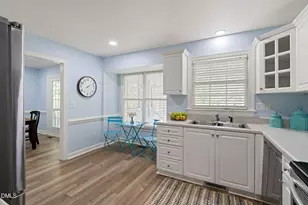 11 Knightsbridge Ct, Durham, NC 27707 - Photo 9