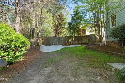 11 Knightsbridge Court, Durham, NC 27707 - Photo 33