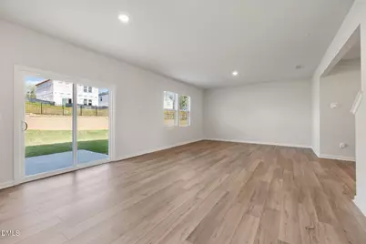 437 Woodbluff Drive, Sanford, NC 27330 - Photo 9