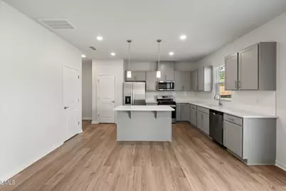 437 Woodbluff Drive, Sanford, NC 27330 - Photo 5