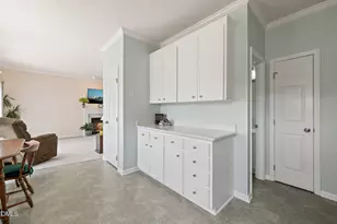 100 Linwood Ln, Clayton, NC 27527 - Photo 7