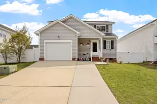 313 Pittsboro St, Fuquay-Varina, NC 27526 - Photo 1