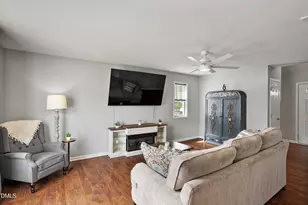 313 Pittsboro St, Fuquay Varina, NC 27526 - Photo 15