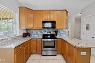 1400 Applethorn Dr, Apex, NC 27502 - Photo 11