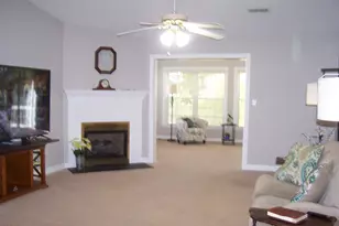 121 Aspen Cir, Clayton, NC 27520 - Photo 3
