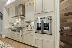 115 Sterling Chapel Wy, Chapel Hill, NC 27517 - Photo 9