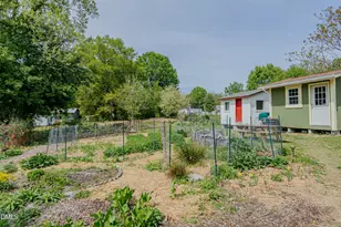 1326 Stonewall St, Burlington, NC 27217 - Photo 15