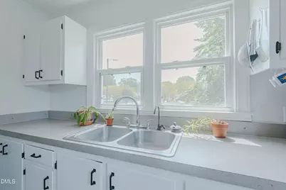 1326 Stonewall Street, Burlington, NC 27217 - Photo 11