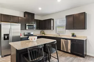 441 Woodbluff Dr, Sanford, NC 27330 - Photo 7