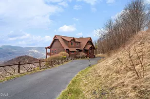 635 Acorn Nvno, Zionville, NC 28698 - Photo 3