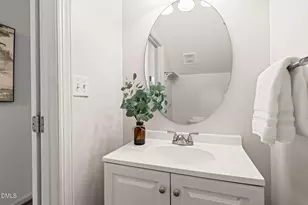 4925 Old Millcrest Ct, Raleigh, NC 27609 - Photo 25