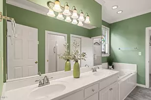 4925 Old Millcrest Ct, Raleigh, NC 27609 - Photo 27
