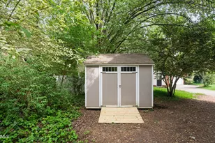 4925 Old Millcrest Ct, Raleigh, NC 27609 - Photo 53