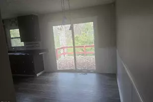 933 Kennesaw Dr, Fayetteville, NC 28314 - Photo 9