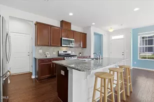 814 Bristol Bridge Dr, Cary, NC 27519 - Photo 17