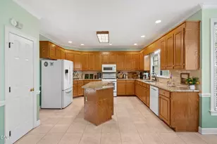 222 Custer Trail, Cary, NC 27513 - Photo 5