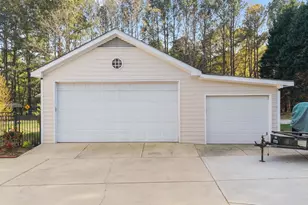 1005 Downing Way Ct, Raleigh, NC 27614 - Photo 9