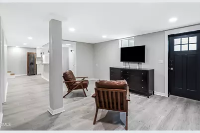 9711 Gates Lane, Chapel Hill, NC 27516 - Photo 21