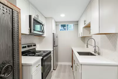 9711 Gates Lane, Chapel Hill, NC 27516 - Photo 23