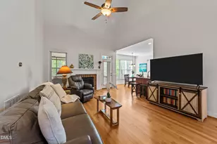 3413 W Wyndham Ln, Durham, NC 27705 - Photo 9