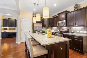 204 OldCastle Dr, Morrisville, NC 27560 - Photo 5