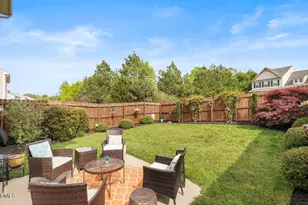 204 OldCastle Dr, Morrisville, NC 27560 - Photo 3