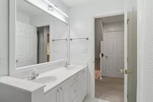 2300 Hideaway Ct, Raleigh, NC 27613 - Photo 17