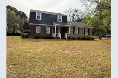 907 Chestnut Drive, Smithfield, NC 27577 - Photo 3
