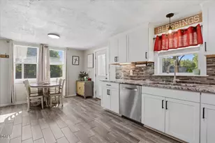 334 Perry Curtis Rd, Zebulon, NC 27597 - Photo 19