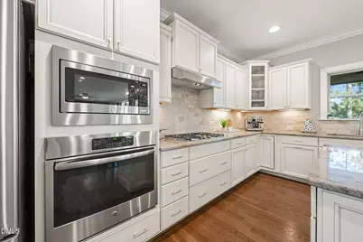 528 Bosworth Place, Cary, NC 27519 - Photo 9