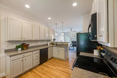 613 Battery Walk Lane, Cary, NC 27519 - Photo 9