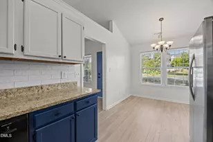 109 Teal Lake Dr, Holly Springs, NC 27540 - Photo 7