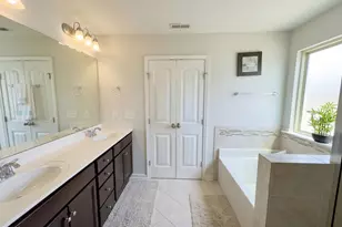 2511 Kestrel Heights Ct, Durham, NC 27703 - Photo 11