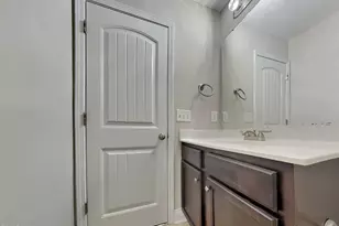 43 Brighton Cir, Lillington, NC 27546 - Photo 13