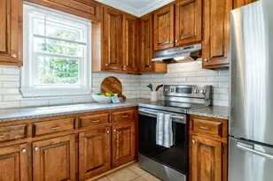 106 Grey Fox Ct, Cary, NC 27511 - Photo 9