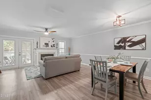 203 Oak Hollow Ct, Raleigh, NC 27613 - Photo 9