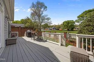 114 S Fields Cir, Chapel Hill, NC 27516 - Photo 3