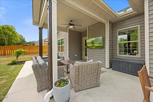 827 Tupelo Glen Ct, Fuquay Varina, NC 27526 - Photo 35